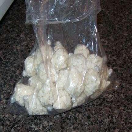 where to buy cocaine